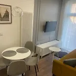 Gallery Center *