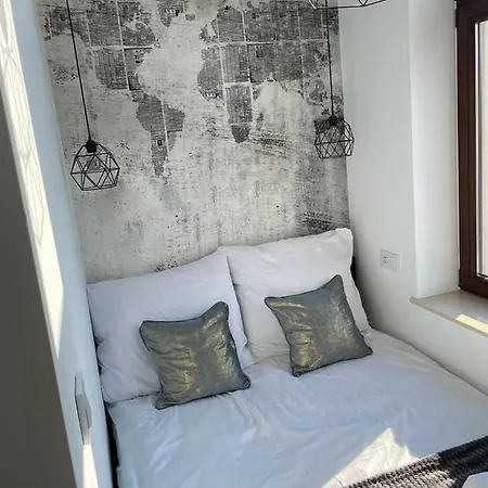 Gallery Center Apartman *