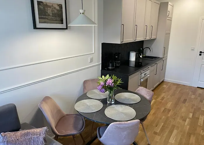 Apartment Gallery Center *