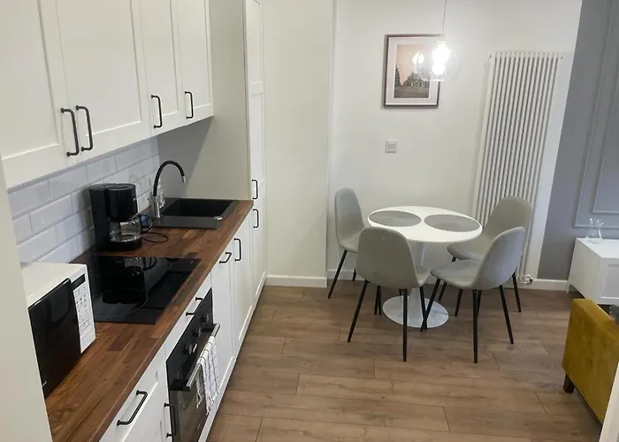 Gallery Center Apartment *